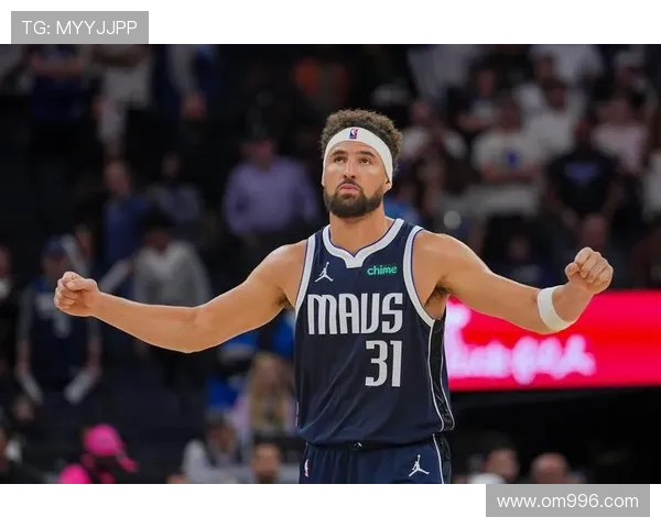 独行侠官方宣布莱夫利因右脚肿胀将继续缺席暂无回归时间表